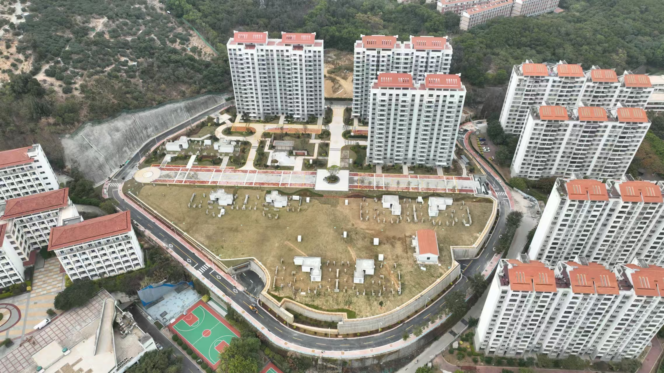 期局报投稿【工程动态】黄金城海峡厦门公司厦门大学嘉庚学院教师公寓项目顺利通过竣工验收 (1).jpg